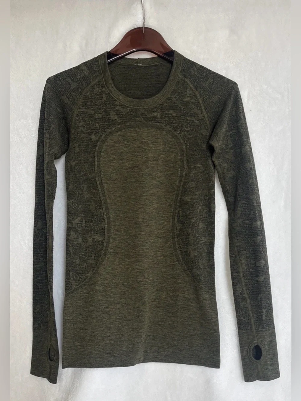 lululemon athletica lululemon swiftly